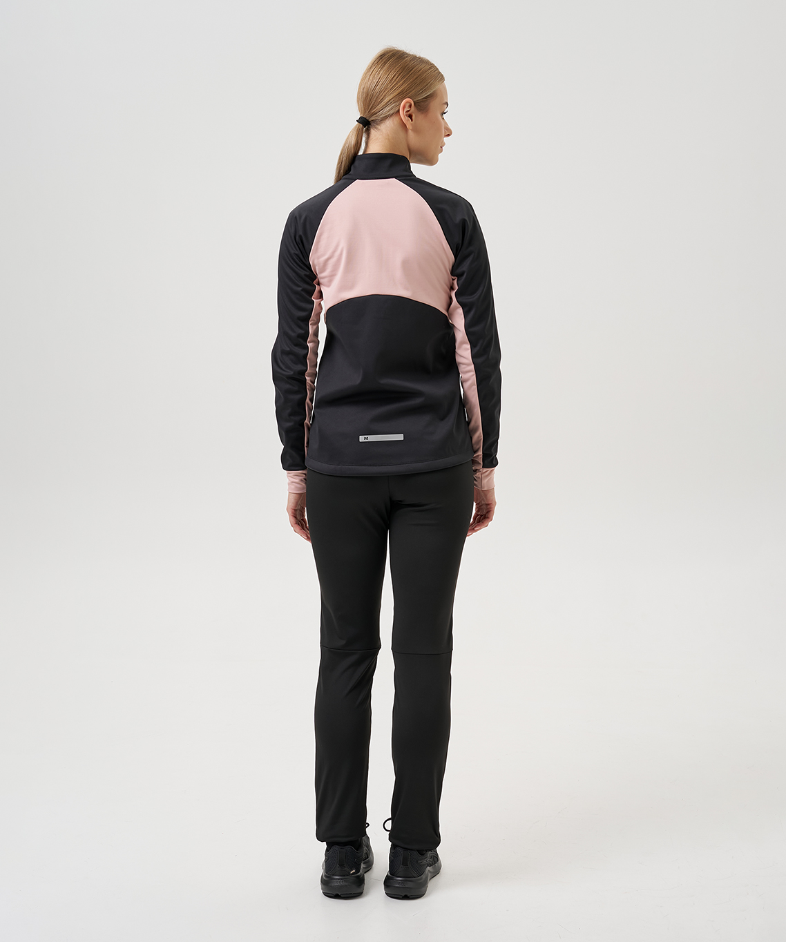 Тренировочная куртка Nordski Core Black/Soft Pink W