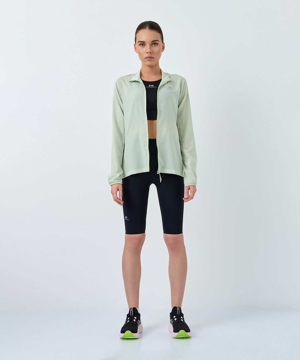 Ветровка беговая Nordski Light Cross Smoky Green W